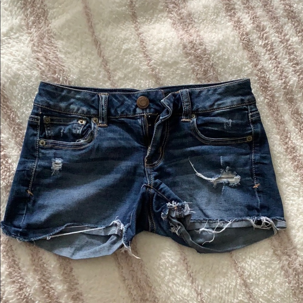 American Eagle dark wash denim shorts
